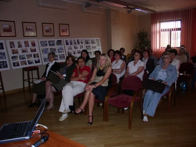 Zdjęcie 5 galerii z wydarzenia Stowarzyszenie na Rzecz Osób z Chorobą Alzheimera w Koprzywnicy organizatorem IX Zjazdu Organizacji i Stowarzyszeń Alzheimerowskich w Polsce.