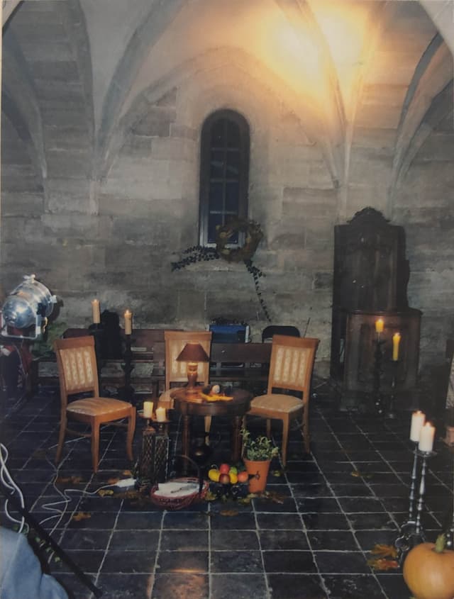Zdjęcie 5 galerii z wydarzenia Nocne czytanie poezji w Kościele św. Floriana w Koprzywnicy w ramach walki z rakiem piersi