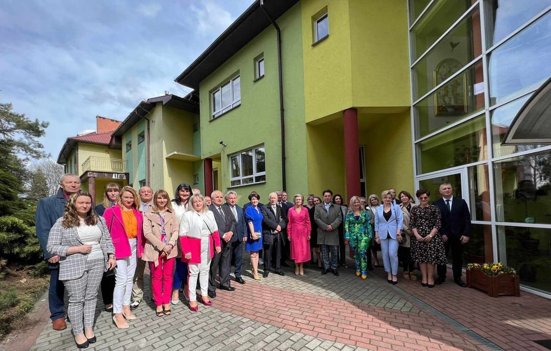 Zdjęcie opisujące Uroczystość 20-lecia Zakładu Opiekuńczo-Leczniczego